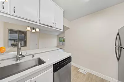 5425 Concord Blvd. #A4, Concord, CA 94521 - Photo 16