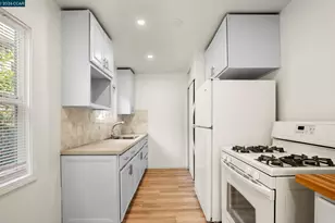 9028 A St, Oakland, CA 94603 - Photo 36