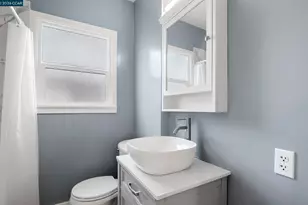 9028 A St, Oakland, CA 94603 - Photo 26