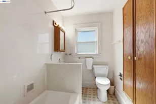 1130 Ranleigh Way, Piedmont, CA 94610 - Photo 16