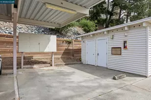 122 Ascot Ct, Moraga, CA 94556 - Photo 18