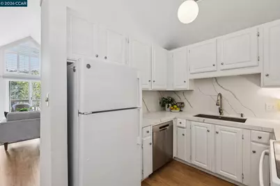 122 Ascot Ct #B, Moraga, CA 94556 - Photo 12