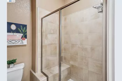 6403 Blue Rock Ct, Oakland, CA 94605 - Photo 30