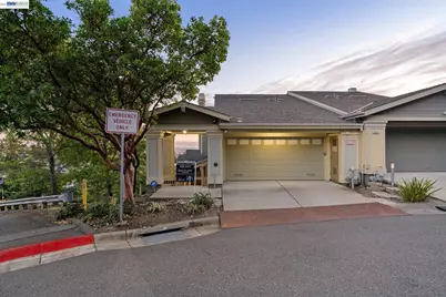 6403 Blue Rock Ct, Oakland, CA 94605 - Photo 36