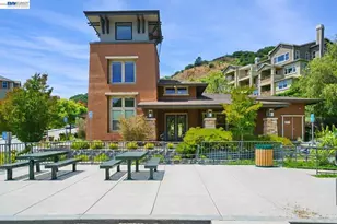 6403 Blue Rock Ct, Oakland, CA 94605 - Photo 34