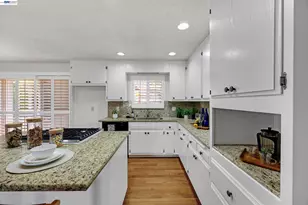 21671 ShadySpring Rd, Castro Valley, CA 94546 - Photo 8