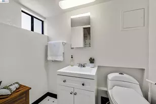 21671 ShadySpring Rd, Castro Valley, CA 94546 - Photo 18