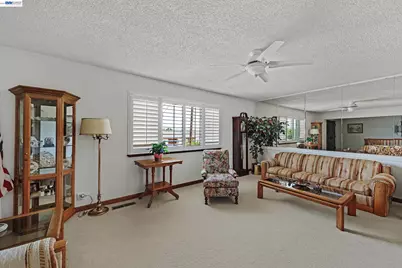 [Address not provided], Castro Valley, CA 94546 - Photo 4
