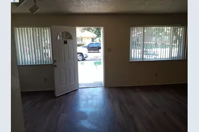 2212 Palisade, Modesto, CA 95350 - Photo 4