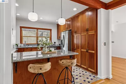 838 Dowling Blvd, San Leandro, CA 94577 - Photo 16