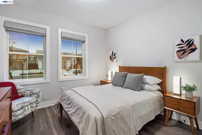 2827 Irish Meadow Way, Lathrop, CA 95330 - Photo 30