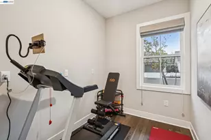 2827 Irish Mdw Wy, Lathrop, CA 95330 - Photo 36