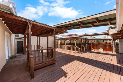 18286 Meekland Ave, Hayward, CA 94541 - Photo 38