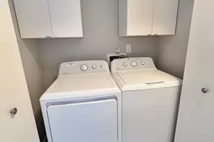 197 Schooner Ct, Richmond, CA 94804 - Photo 12