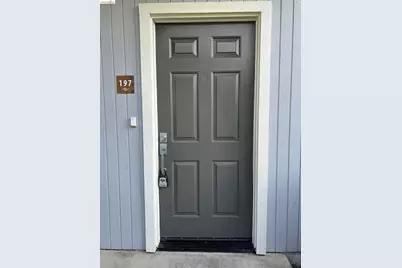 197 Schooner Ct, Richmond, CA 94804 - Photo 2