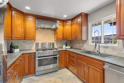 5706 Willkie Pl, Fremont, CA 94538 - Photo 8