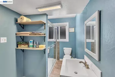 3300 Harrison St, Oakland, CA 94611 - Photo 14