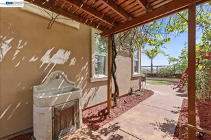 1718 Terracina Dr, Dublin, CA 94568 - Photo 54