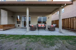 1263 Plaza Ct, Tracy, CA 95377 - Photo 56