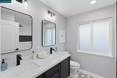 89 Greenfield Dr, Moraga, CA 94556 - Photo 30