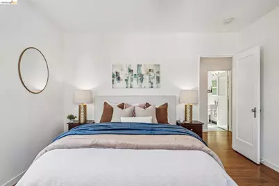 2306 Ivy Dr, Oakland, CA 94606 - Photo 28