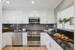 6 Invincible Ct, Alameda, CA 94501 - Photo 26