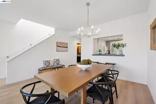 6 Invincible Ct, Alameda, CA 94501 - Photo 12