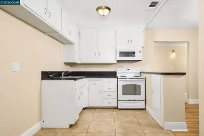 7107 Paladin Way, Rio Linda, CA 95673 - Photo 2