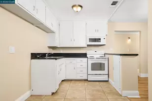 7107 Paladin Way, Rio Linda, CA 95673 - Photo 2