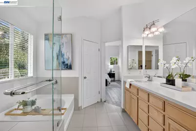 20044 Shadow Creek Cir, Castro Valley, CA 94552 - Photo 28