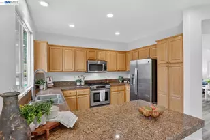 20044 Shadow Creek Cir, Castro Valley, CA 94552 - Photo 10