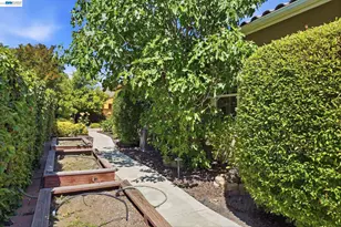 3492 Dorset Ct, Pleasanton, CA 94566 - Photo 38