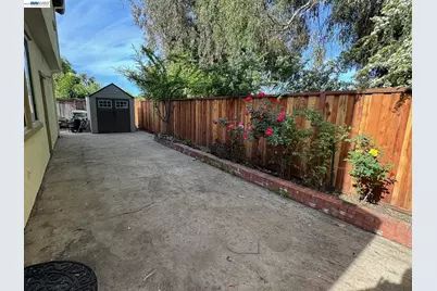 1265 Alder Creek Cir, San Leandro, CA 94577 - Photo 20