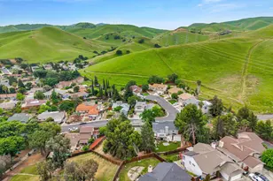 3991 Alta Vista Cir, Pittsburg, CA 94565 - Photo 36