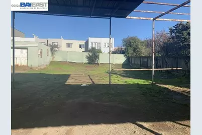 1278 Thomas Ave, San Francisco, CA 94124 - Photo 4