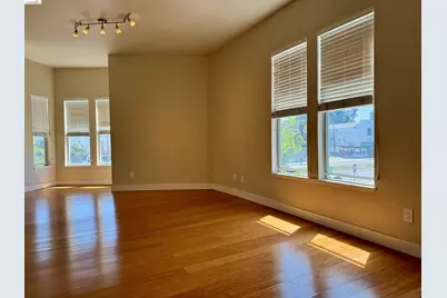 2401 San Pablo Ave, Oakland, CA 94607 - Photo 20