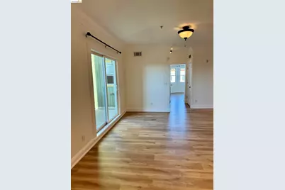 2415 San Pablo Ave, Oakland, CA 94612 - Photo 18