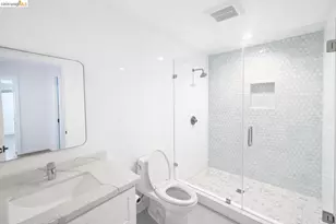 2045 Emerson St, Berkeley, CA 94703 - Photo 8