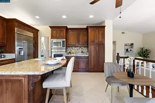 125 Deerglen Cir, Vacaville, CA 95687 - Photo 6