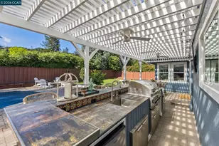 1418 De La Cruz Way, Moraga, CA 94556 - Photo 42