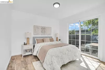 2560 Chanslor Ave, Richmond, CA 94804 - Photo 8
