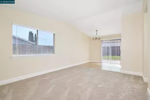 2018 Southwood Dr, Vacaville, CA 95687 - Photo 14