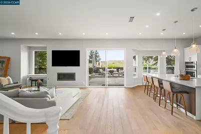 1161 Torrey Pines Pl, Clayton, CA 94517 - Photo 8