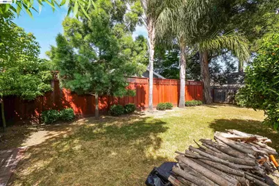 32287 Ithaca St, Hayward, CA 94544 - Photo 38