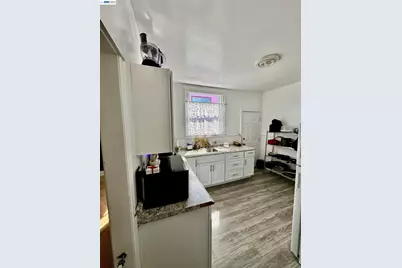 319 Plymouth Ave, San Francisco, CA 94112 - Photo 6