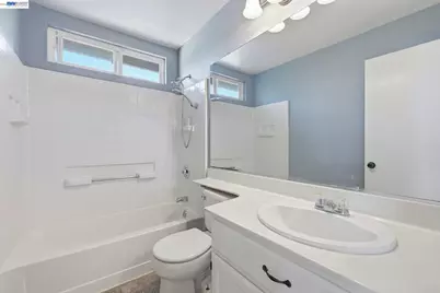 1184 Shadowcliff Ct, Brentwood, CA 94513 - Photo 30