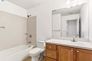 1503 Jetty Dr, Richmond, CA 94804 - Photo 12