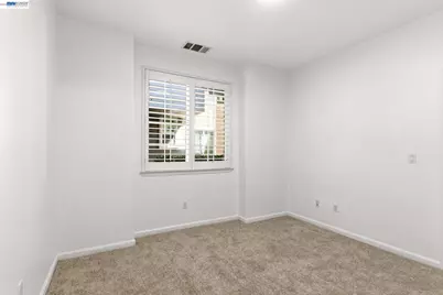 1503 Jetty Dr, Richmond, CA 94804 - Photo 12