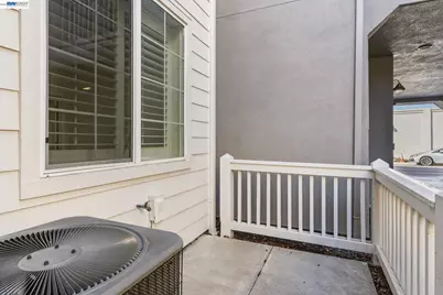 1503 Jetty Dr, Richmond, CA 94804 - Photo 4