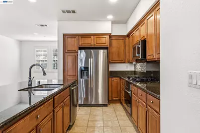 1503 Jetty Dr, Richmond, CA 94804 - Photo 24